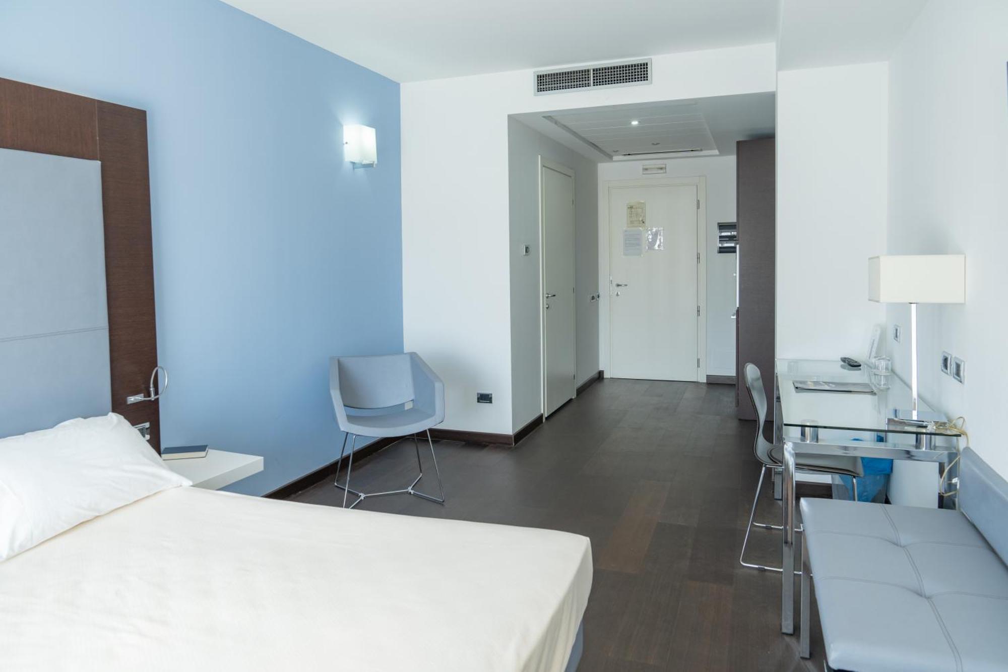 Hotel Napoleon Torre Melissa Екстериор снимка